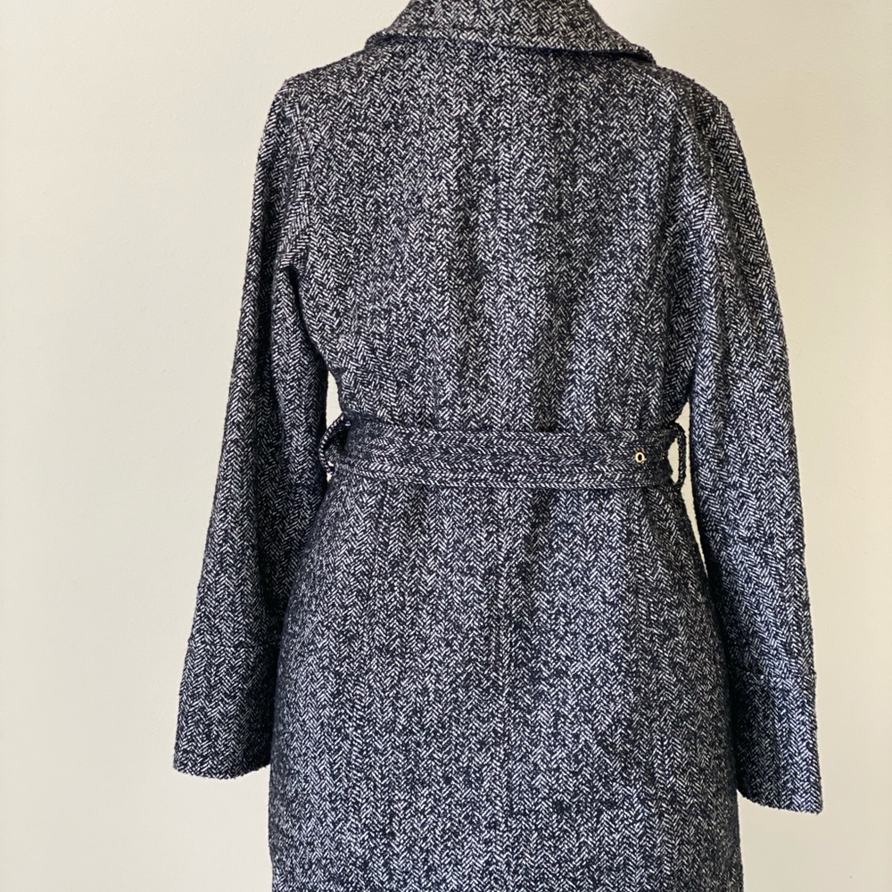 Michael Kors Black-white Zip-front Trench jacket.